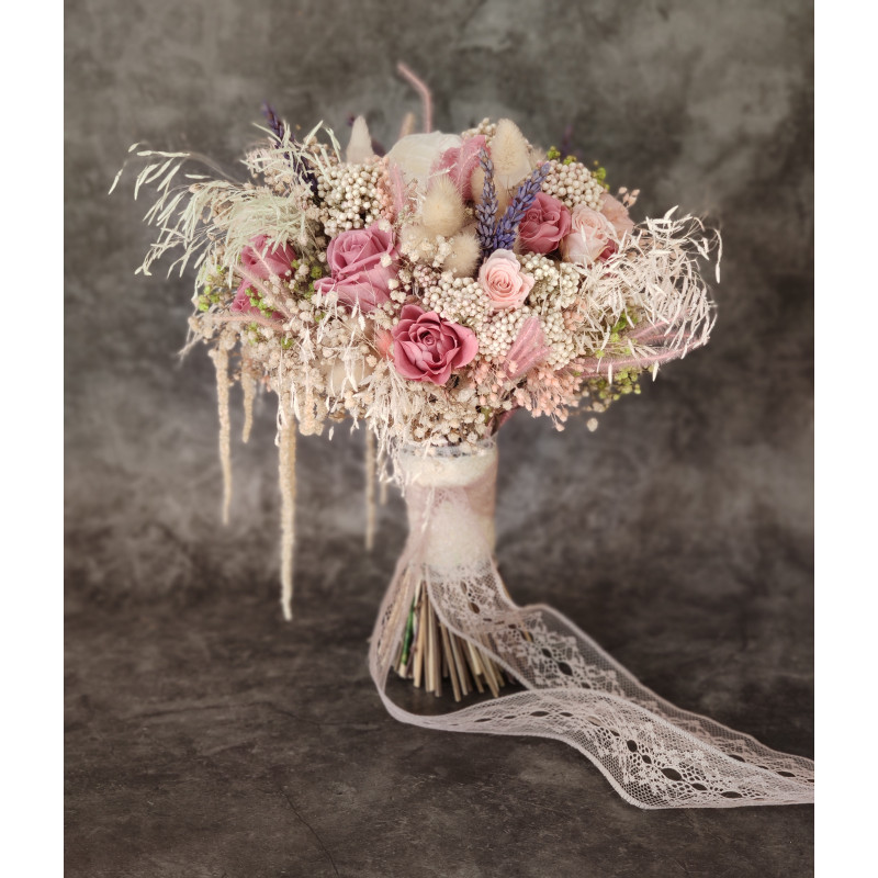 Ramo de novia de flores preservadas
